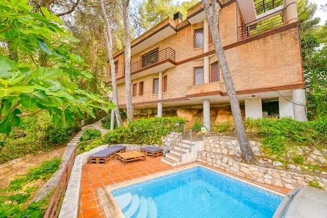 Villa Oasis Pinares De San Anton -Pool, Sea, Near Malaga City Center-